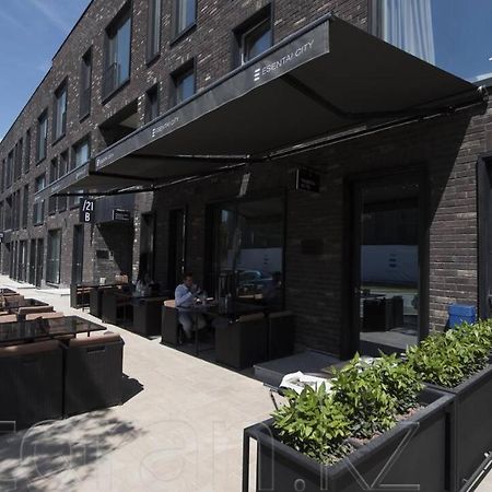 Апартаменты В Esentai City Almaty Ngoại thất bức ảnh
