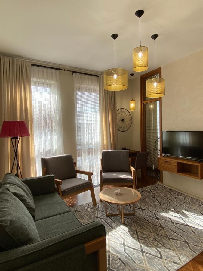 Апартаменты В Esentai City Almaty Ngoại thất bức ảnh