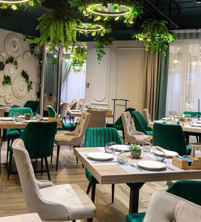 Апартаменты В Esentai City Almaty Ngoại thất bức ảnh