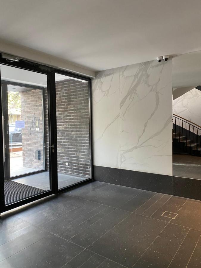 Апартаменты В Esentai City Almaty Ngoại thất bức ảnh