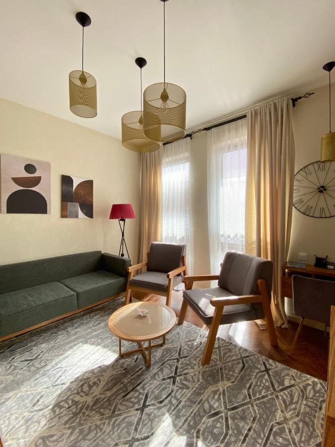 Апартаменты В Esentai City Almaty Ngoại thất bức ảnh